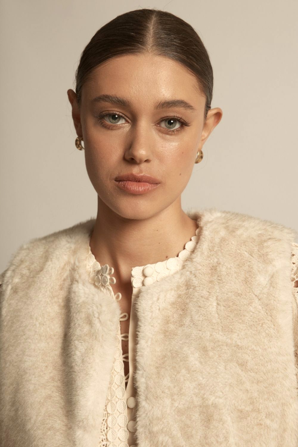 Zoe Kratzmann Affirm Faux Fur Vest - Ecru - Image 5