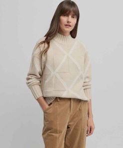 Yarra Trail Indiana Knit - Almond/Ecru