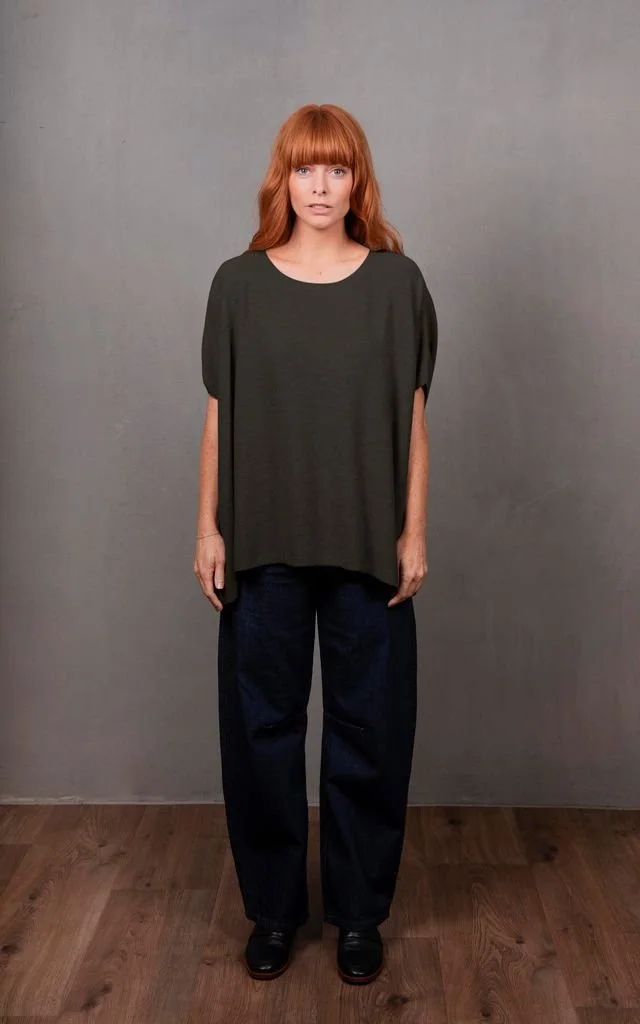 Bridge & Lord Seed Stitch Poncho - Olive