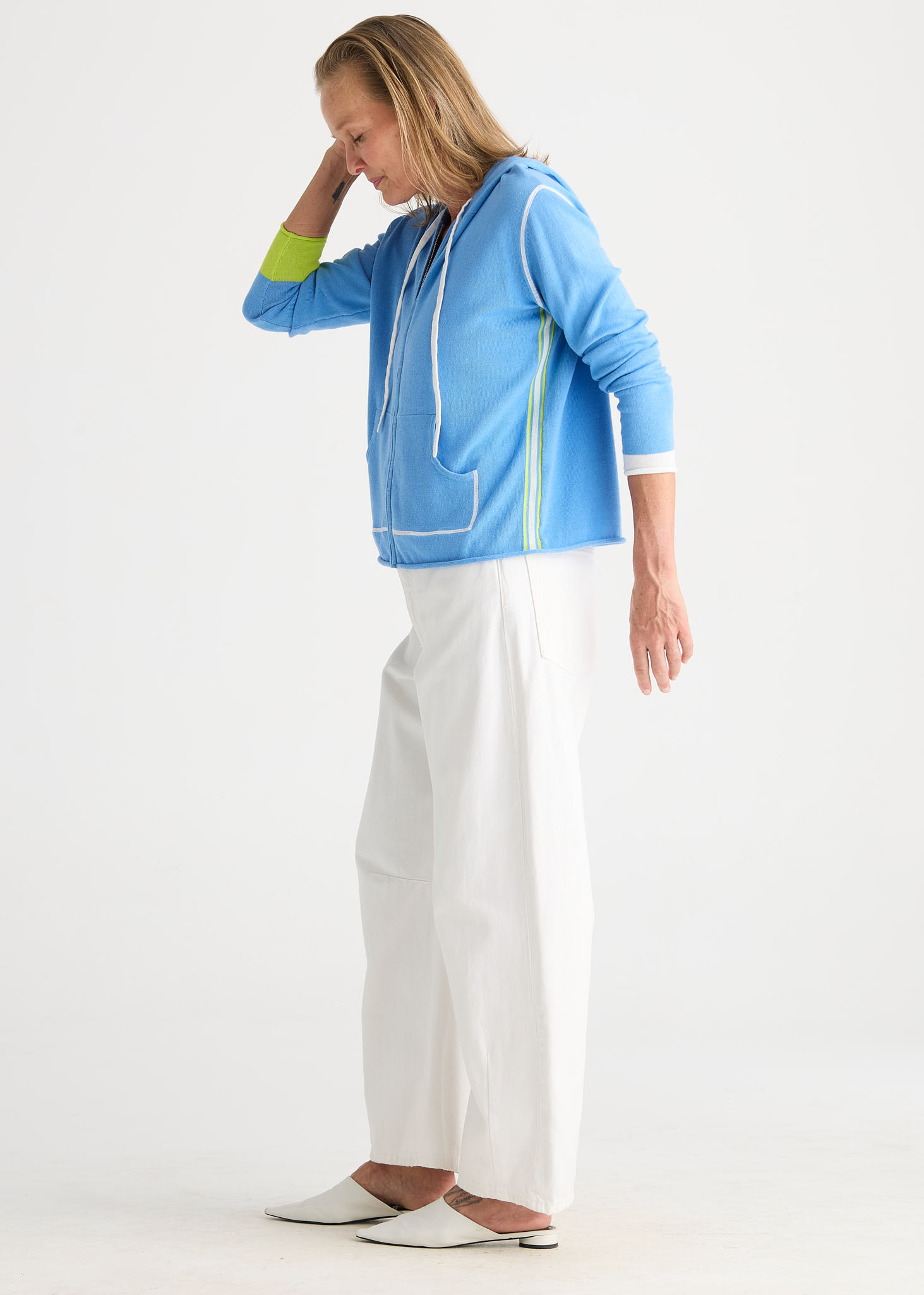 Zacket & Plover Sports Hoodie - Cornflour - Image 5