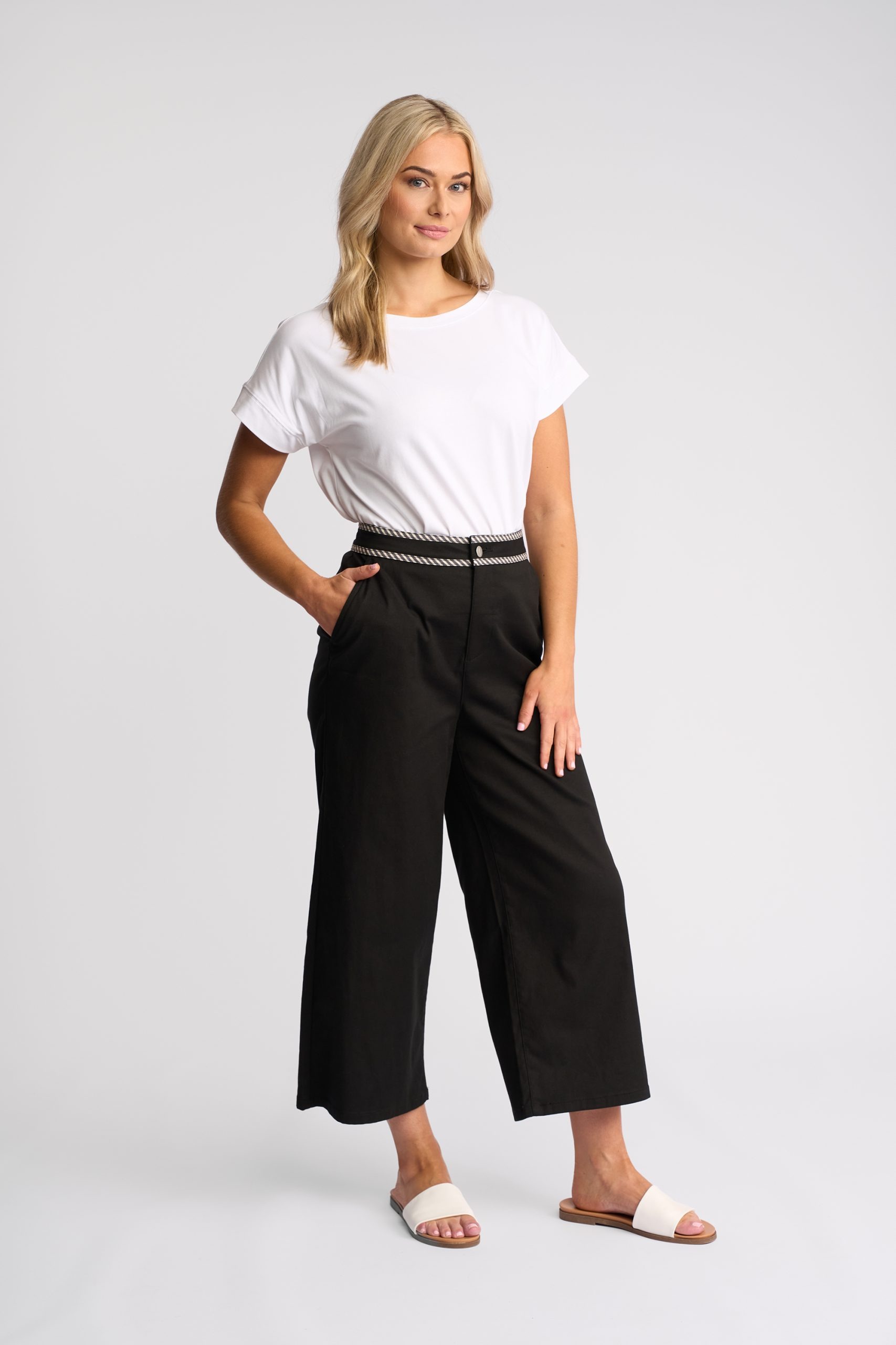 Vassalli Atlanta jean - Black Denim - Image 2