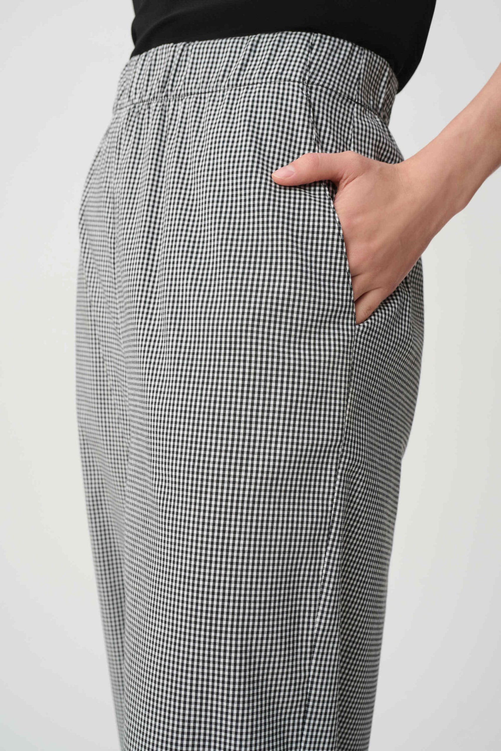 Joseph Ribkoff Gingham Culotte Pants - Black/White - Image 5