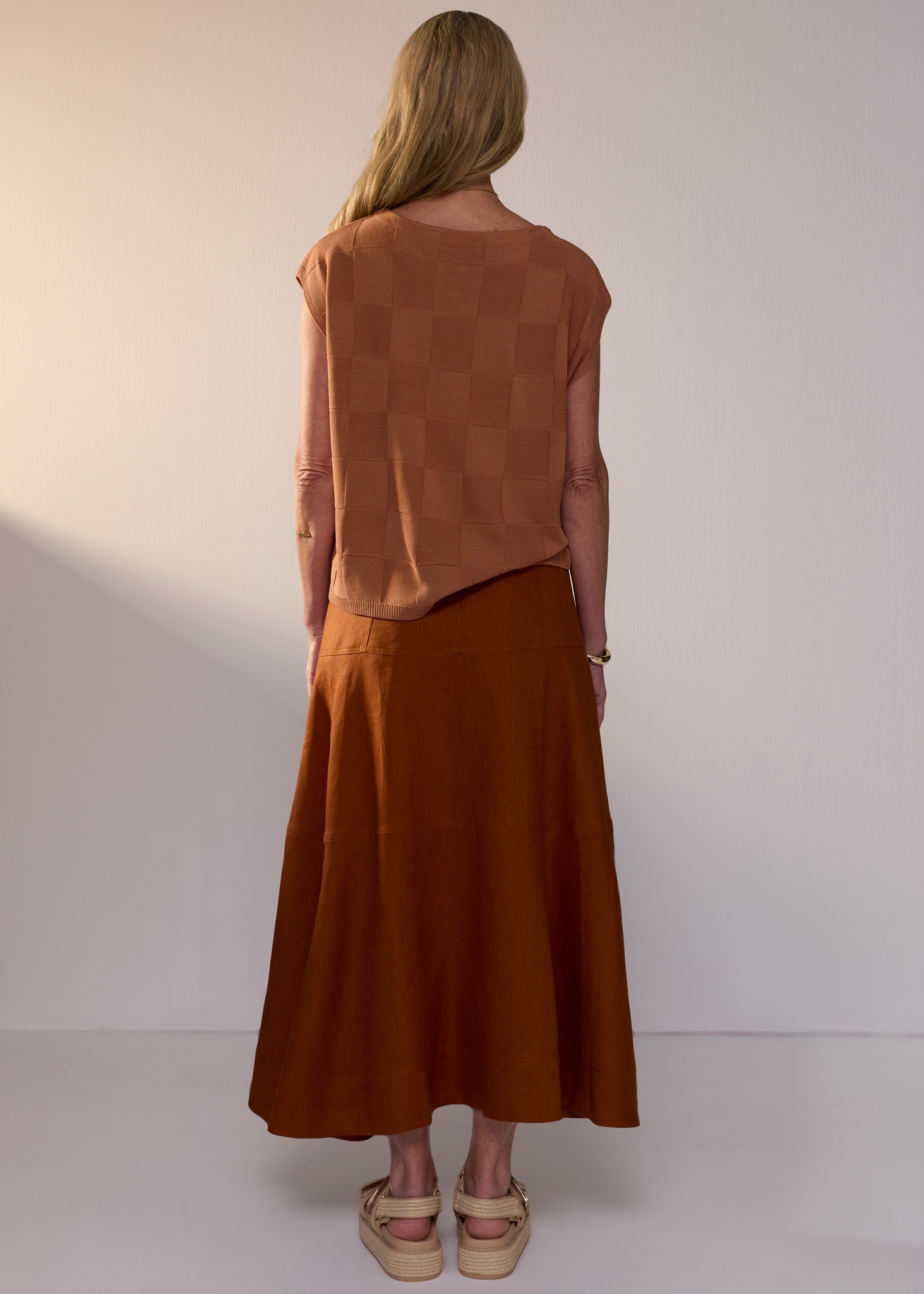 POL Naia Check Tee - Butterscotch - Image 4