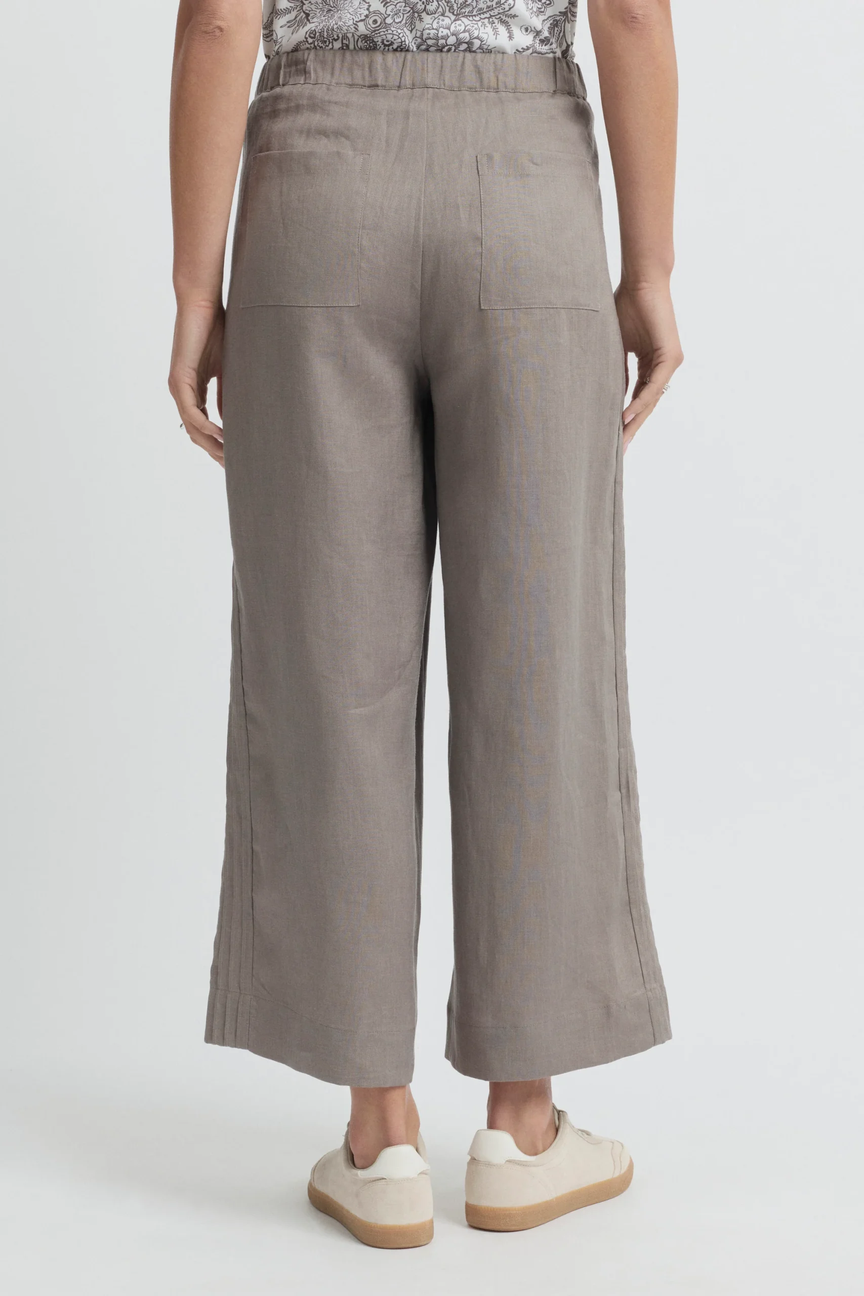 Yarra Trail Tirari Pintuck Pant - Earth - Image 4